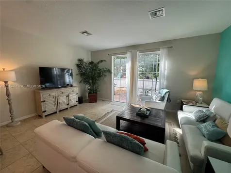 2333 SE 5th Street Pompano Beach FL 33062