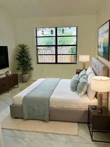 6755 NW 187th Terrace Hialeah FL 33015