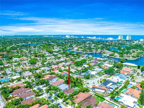 1241 S 13th Avenue Hollywood FL 33019