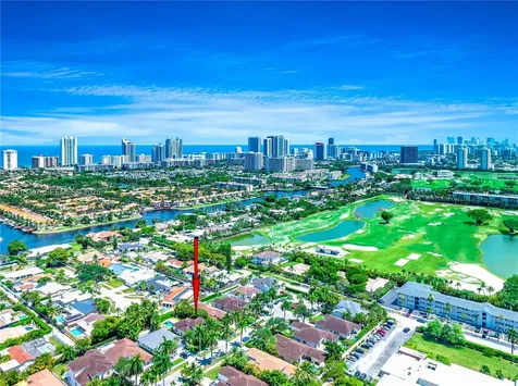 1241 S 13th Avenue Hollywood FL 33019