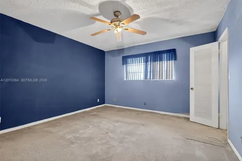 2040 NW 81st Avenue Pembroke Pines FL 33024