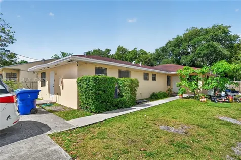 7628 NW 2nd Court Miami FL 33150