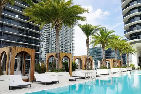 801 S Miami Avenue Miami FL 33130