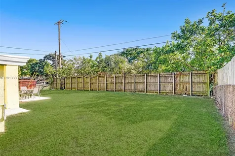 6110 SW 38th Street Davie FL 33314