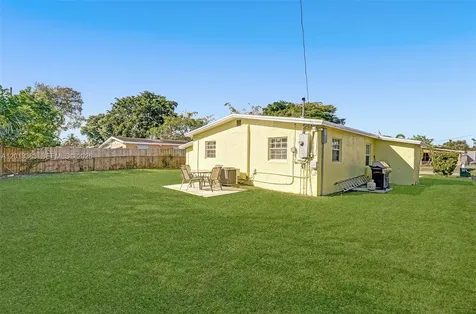 6110 SW 38th Street Davie FL 33314
