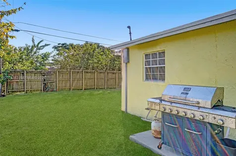 6110 SW 38th Street Davie FL 33314