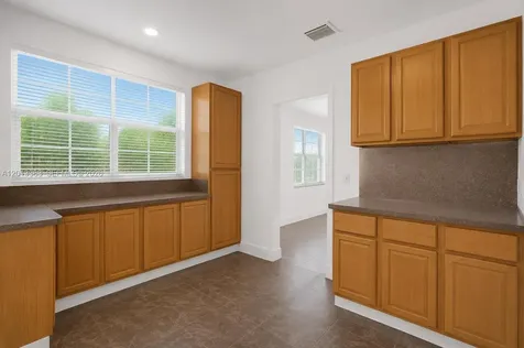 6110 SW 38th Street Davie FL 33314
