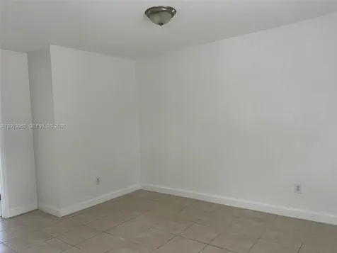 4245 NW 24th Avenue Miami FL 33142
