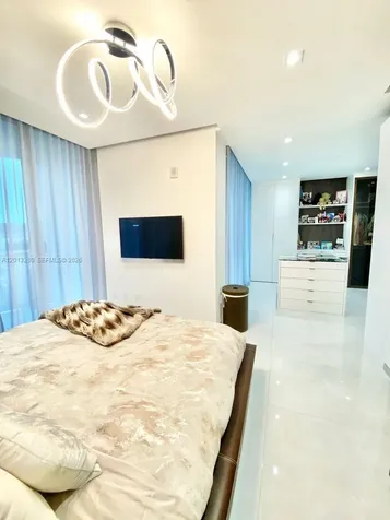 16901 Collins Avenue Sunny Isles Beach FL 33160