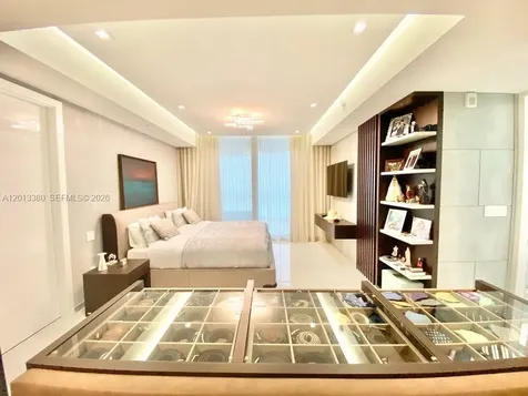 16901 Collins Avenue Sunny Isles Beach FL 33160