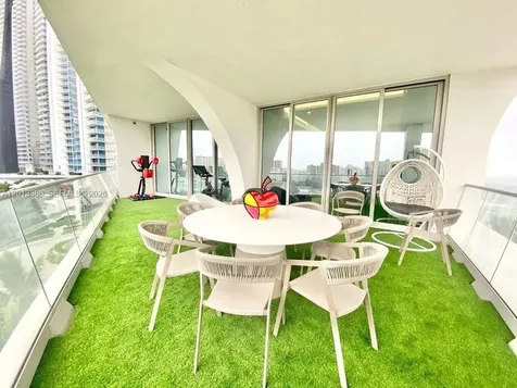 16901 Collins Avenue Sunny Isles Beach FL 33160