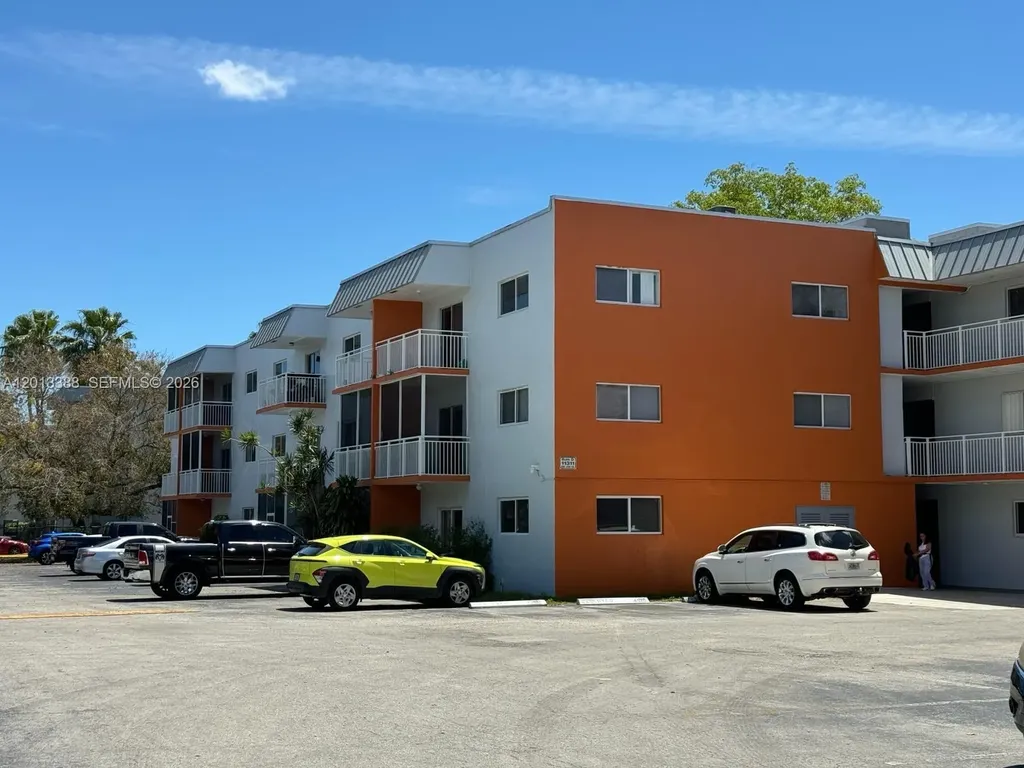 11307 SW 200th Street Miami FL 33157