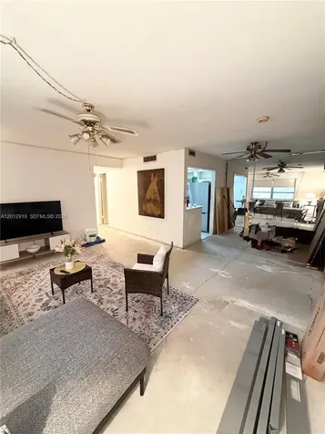 2901 NW 47th Terrace Lauderdale Lakes FL 33313
