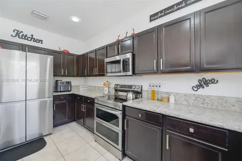 9101 SW 169th Place Miami FL 33196