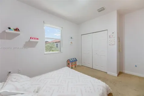 9101 SW 169th Place Miami FL 33196