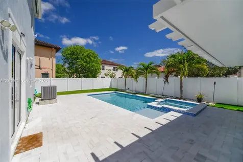 9101 SW 169th Place Miami FL 33196