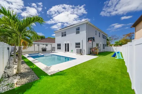 9101 SW 169th Place Miami FL 33196