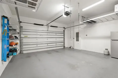 7509 NW 99th Avenue Doral FL 33178