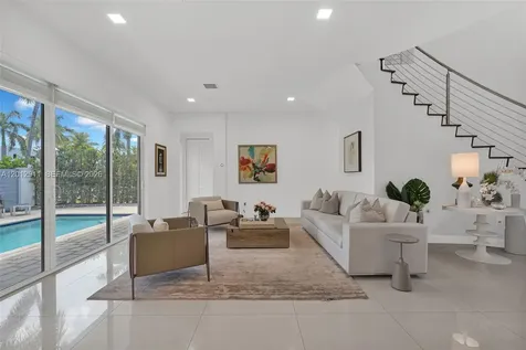 7509 NW 99th Avenue Doral FL 33178