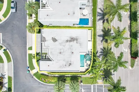 7509 NW 99th Avenue Doral FL 33178