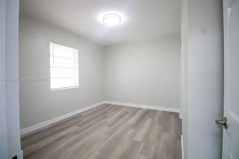 5860 SW 9th Street West Miami FL 33144