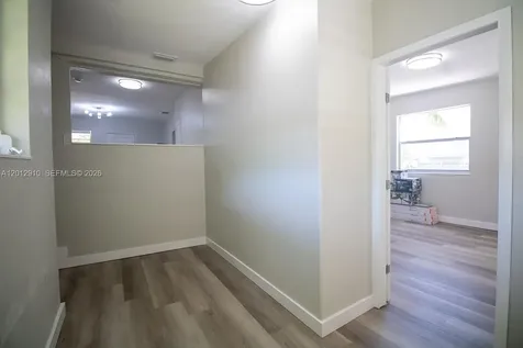 5860 SW 9th Street West Miami FL 33144