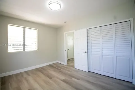 5860 SW 9th Street West Miami FL 33144