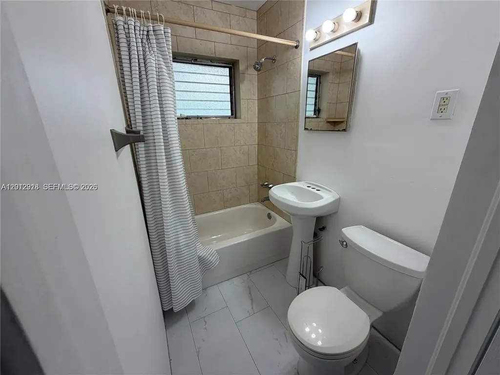 836 NW 12th Terrace Fort Lauderdale FL 33311
