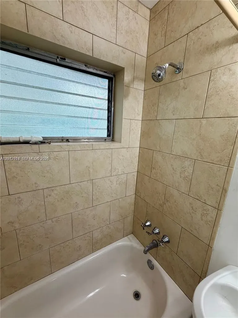 836 NW 12th Terrace Fort Lauderdale FL 33311