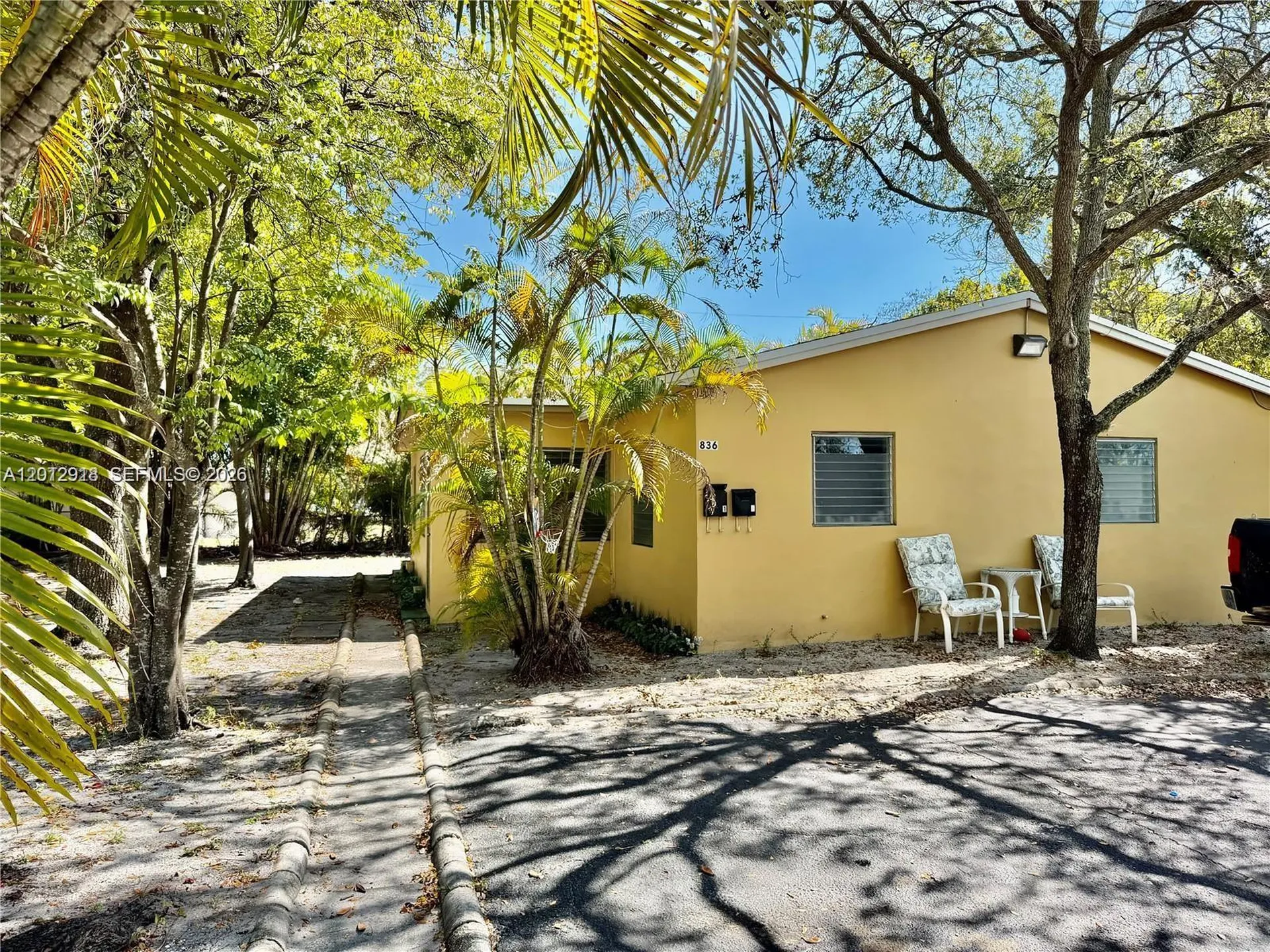 836 NW 12th Terrace Fort Lauderdale FL 33311