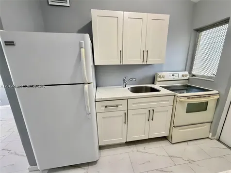 836 NW 12th Terrace Fort Lauderdale FL 33311