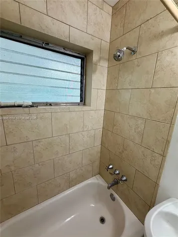 836 NW 12th Terrace Fort Lauderdale FL 33311