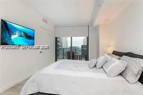 45 SW 9th Street Miami FL 33130