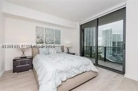 45 SW 9th Street Miami FL 33130