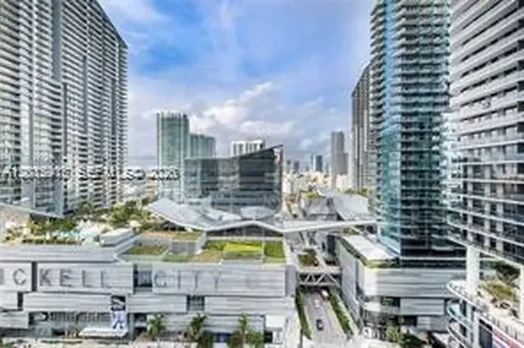 45 SW 9th Street Miami FL 33130