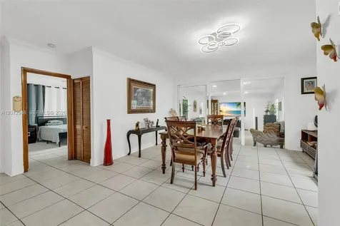 79 NW 143rd Street Miami FL 33168