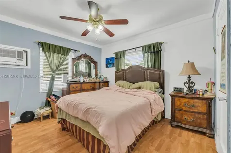 79 NW 143rd Street Miami FL 33168