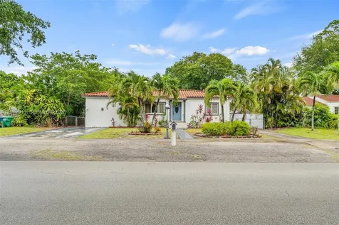 79 NW 143rd Street Miami FL 33168