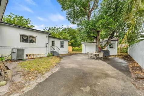 79 NW 143rd Street Miami FL 33168