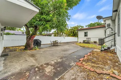 79 NW 143rd Street Miami FL 33168