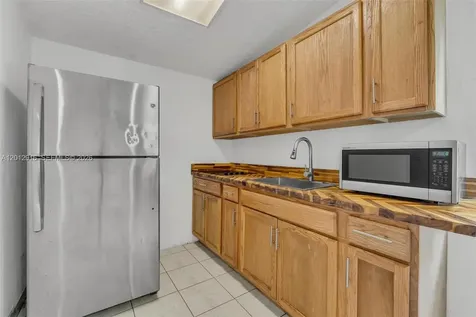 79 NW 143rd Street Miami FL 33168