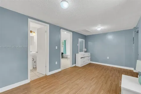 79 NW 143rd Street Miami FL 33168