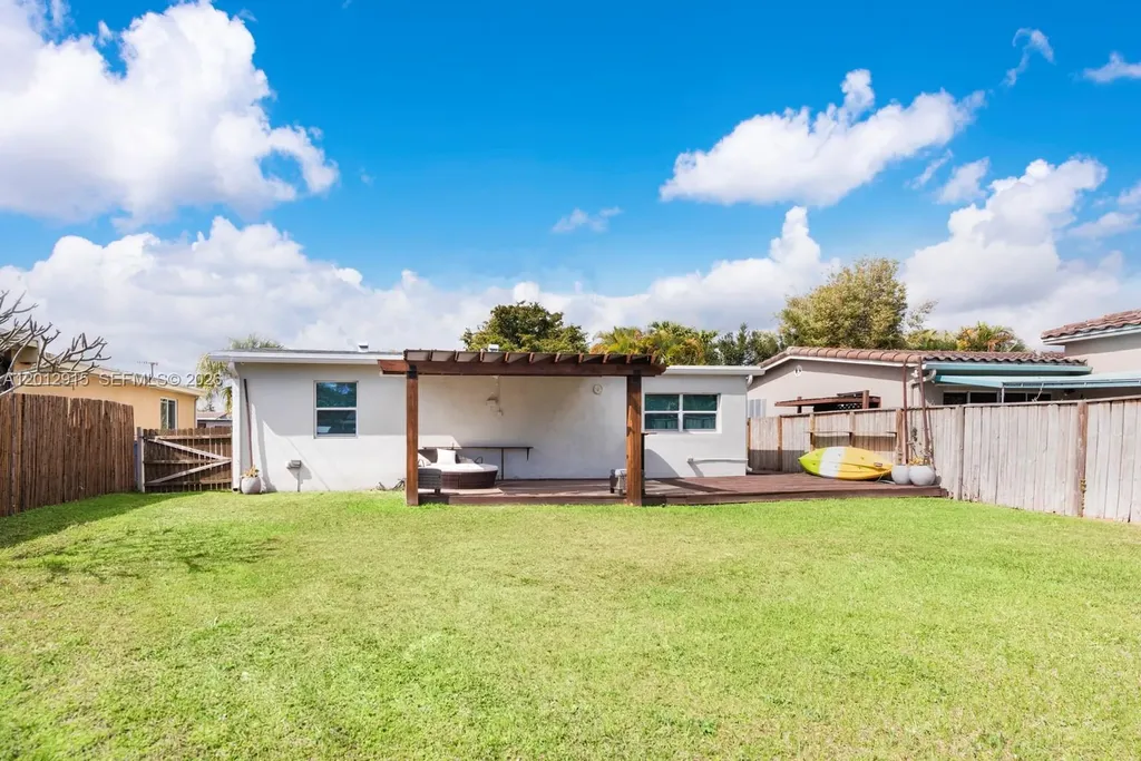 5224 NE 1st Avenue Fort Lauderdale FL 33334