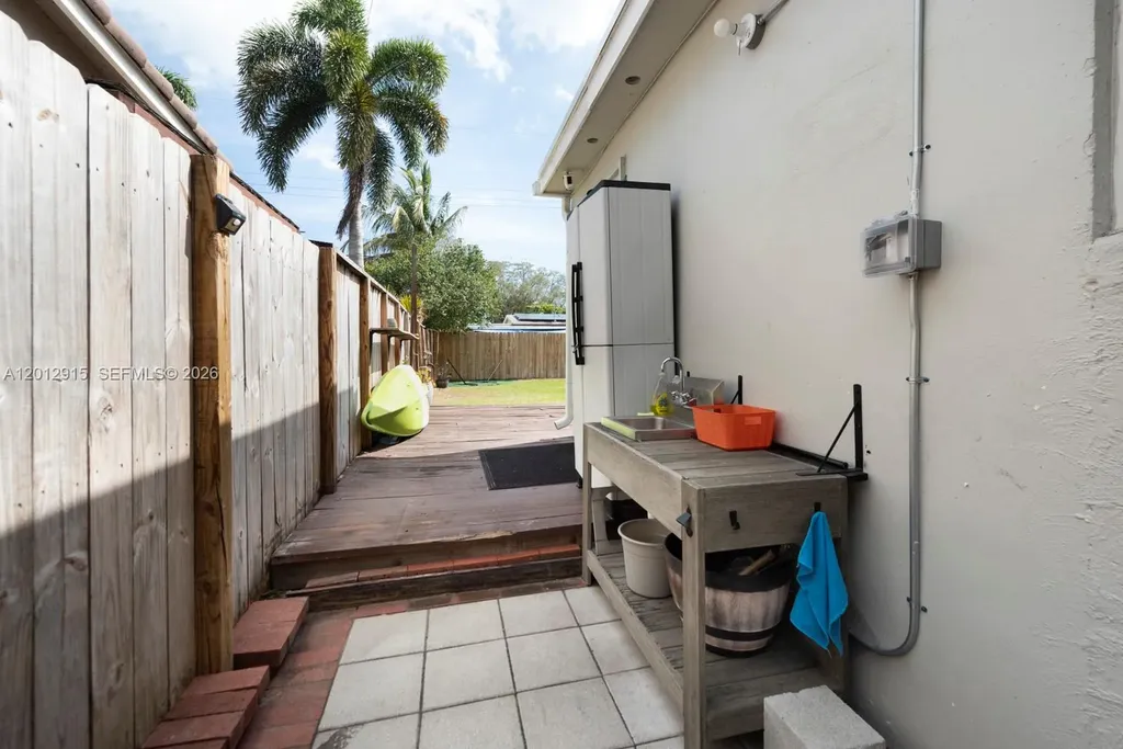 5224 NE 1st Avenue Fort Lauderdale FL 33334