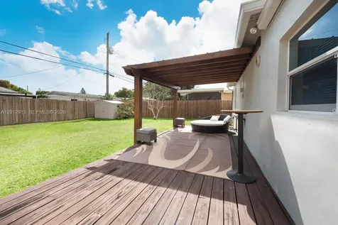 5224 NE 1st Avenue Fort Lauderdale FL 33334