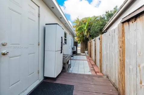 5224 NE 1st Avenue Fort Lauderdale FL 33334