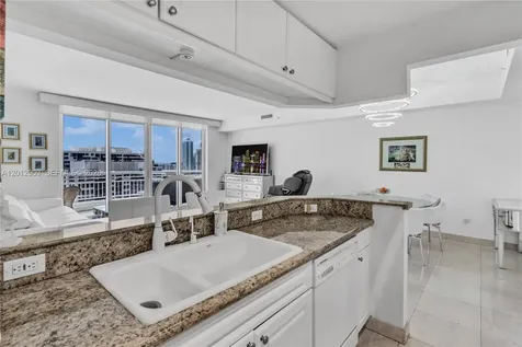 848 Brickell Key Drive Miami FL 33131