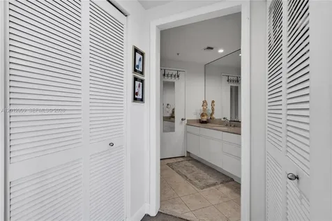 848 Brickell Key Drive Miami FL 33131