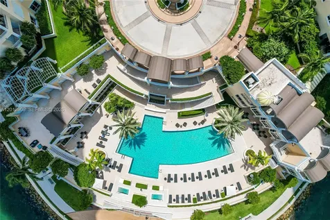 848 Brickell Key Drive Miami FL 33131