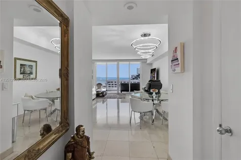 848 Brickell Key Drive Miami FL 33131
